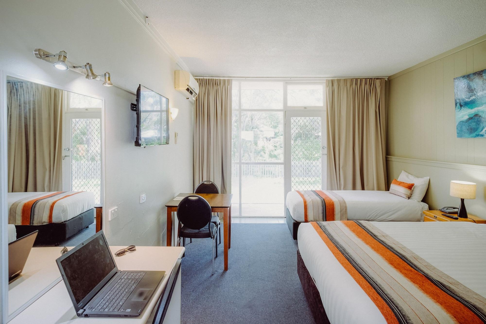 Artesian Spa Motel Мори Экстерьер фото